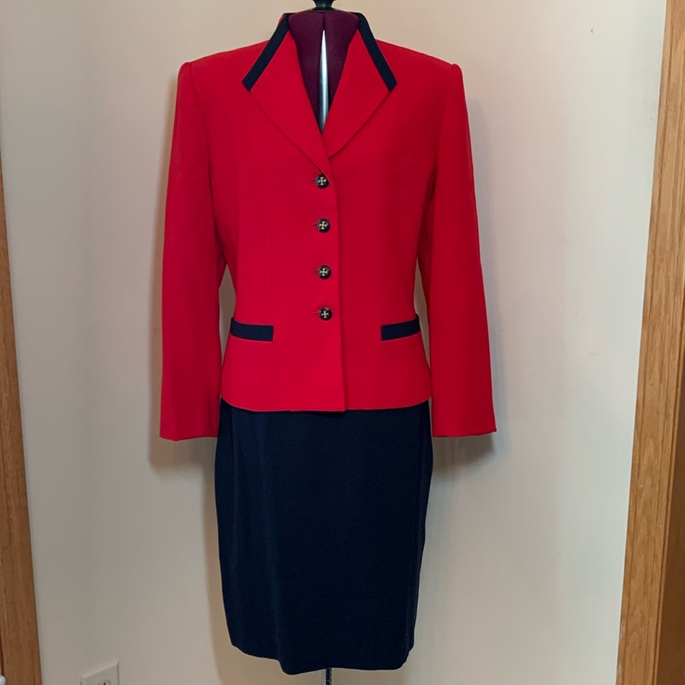 Vintage women’s suit set